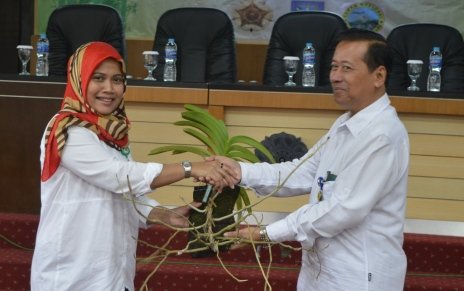 Pelepasliaran Anggrek untuk Konservasi Alam Merapi